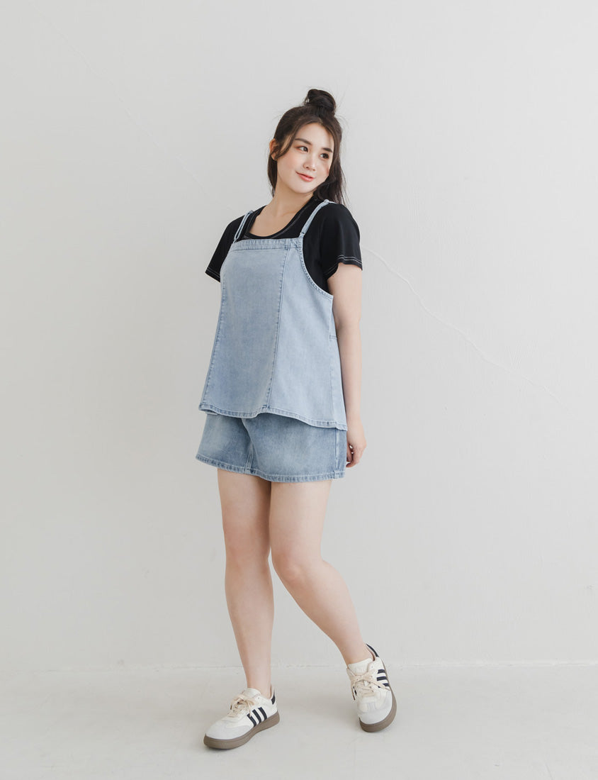Curved Stitch A-Line Plus Size Skort