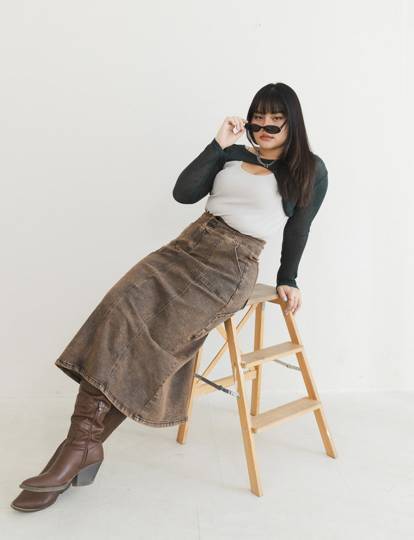 MUA! Ultra-Stretch Back Slit High-Waist Washed Denim Plus Size Maxi Skirt