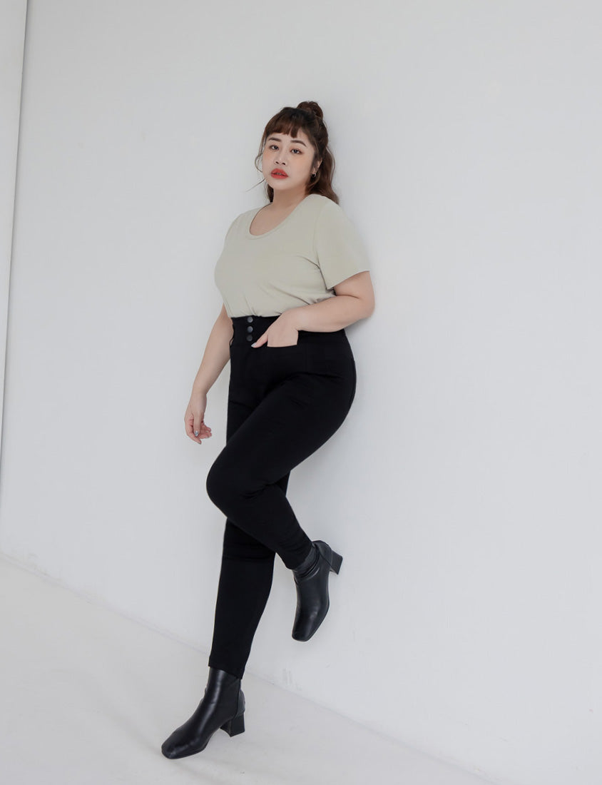 U-Neck Multicolor Plus Size Comfy Slim Tee
