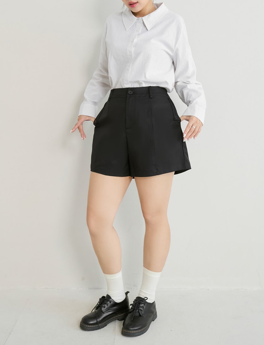 Utility Pockets Elastic Back Twill Plus Size Shorts