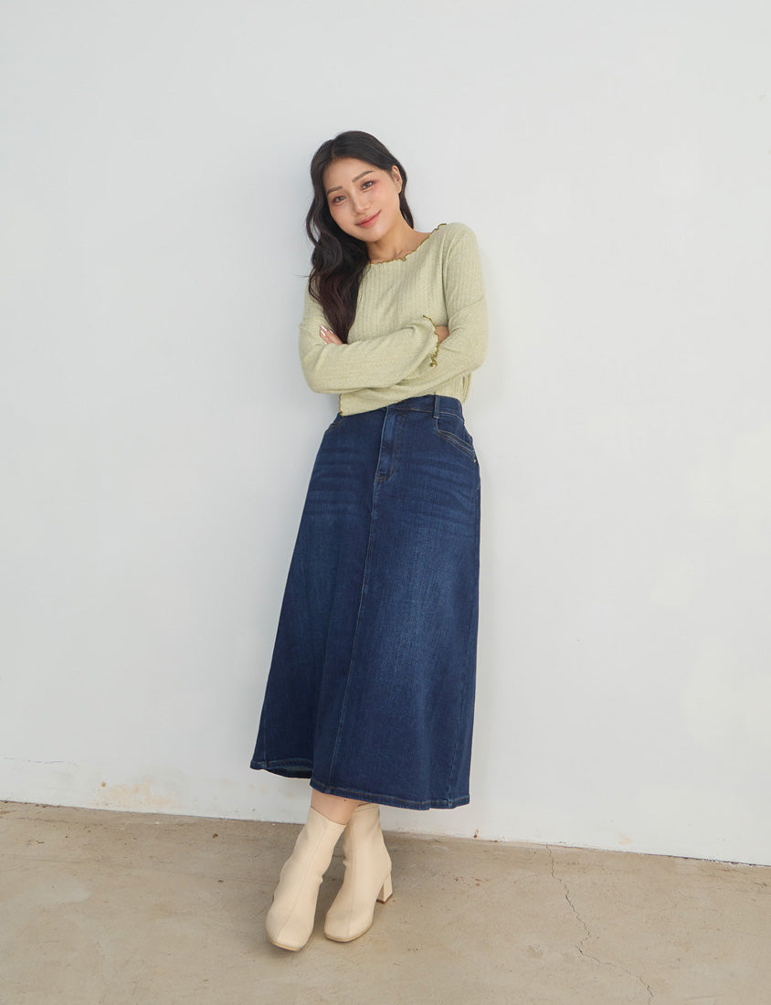 Pear-Shaped Friendly! Perfect Fit Back Slit Plus Size Denim Maxi Skirt
