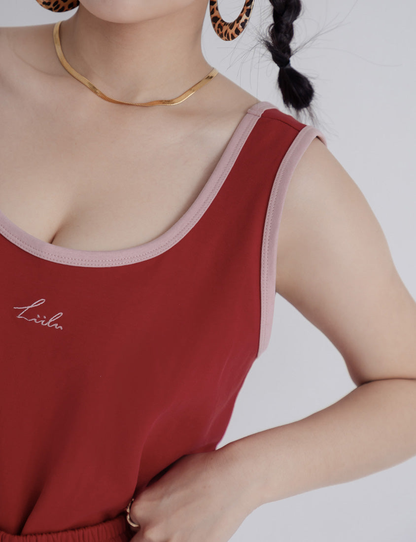 MUA! Sporty U-Neck Racerback Embroidery Plus Size Tank
