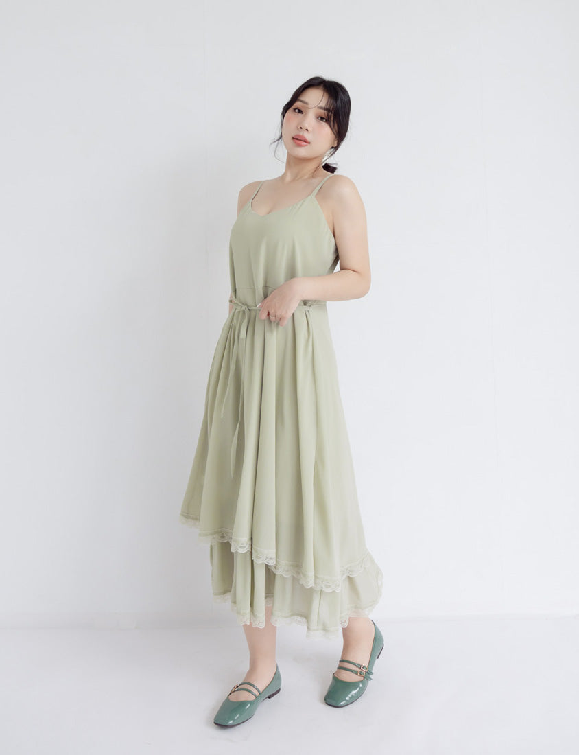 Elegant Layered Lace Tie Plus Size Dress