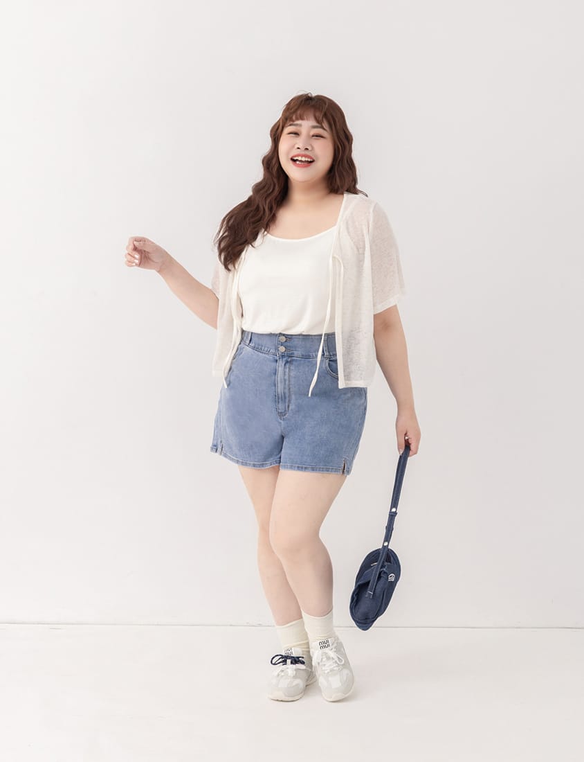 Two-Piece Snowflake Tie-Front Lightweight Plus Size Knit Top (With Vest)