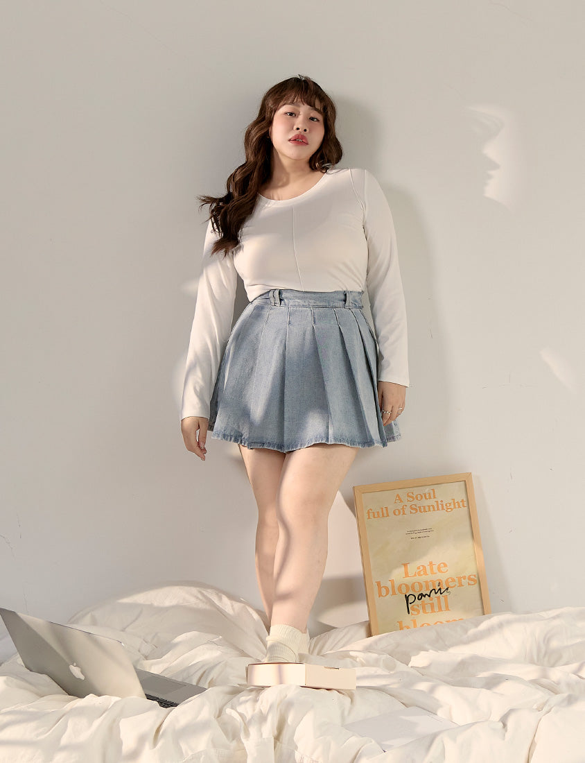 Crewneck 3D Pleated Plus Size Long Sleeve Tee