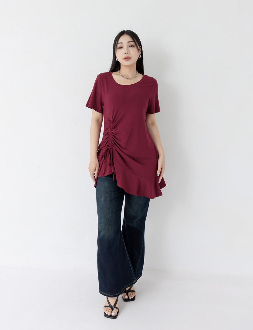 MUA! Cooling Tech V-Cut Plus Size Flare Jeans
