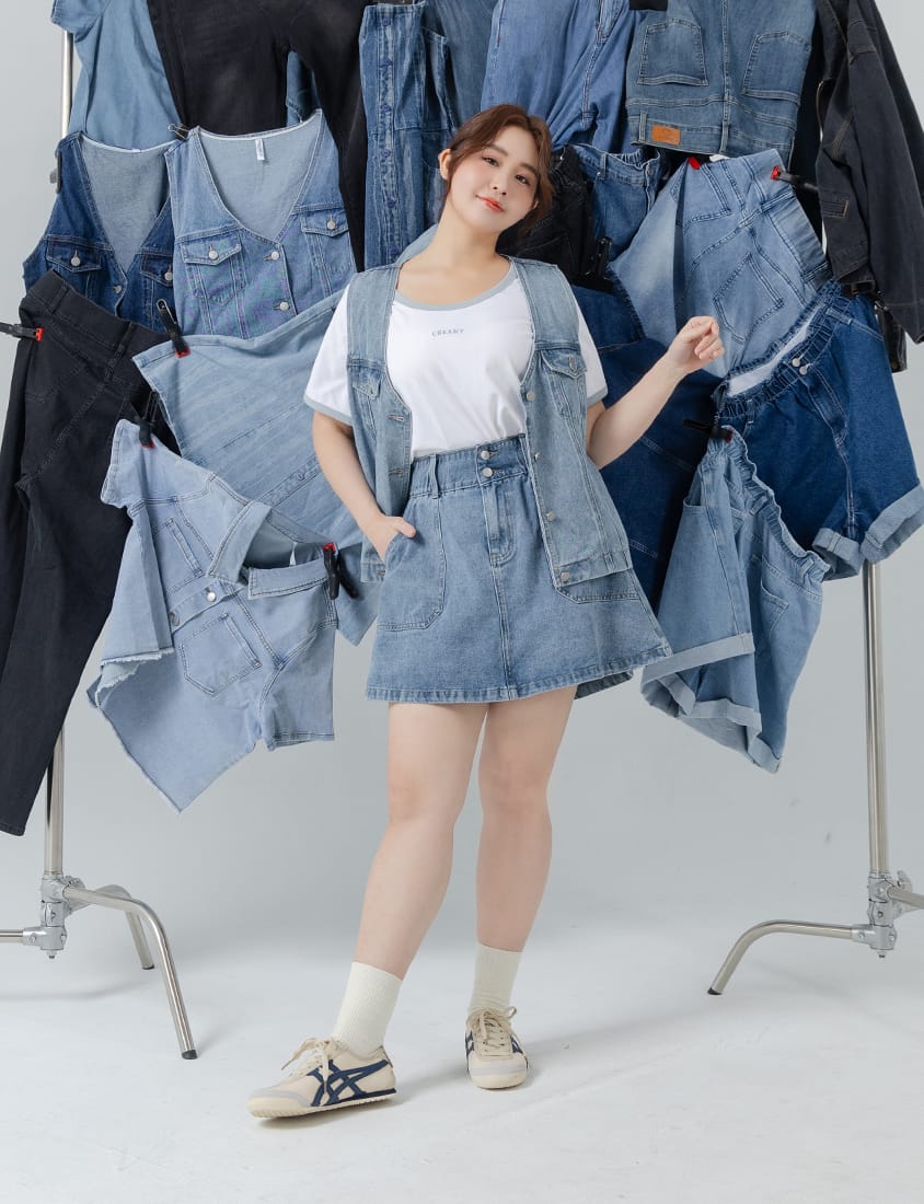 Waist-Cinching A-Line Plus Size Denim Skirt (With Shorts)