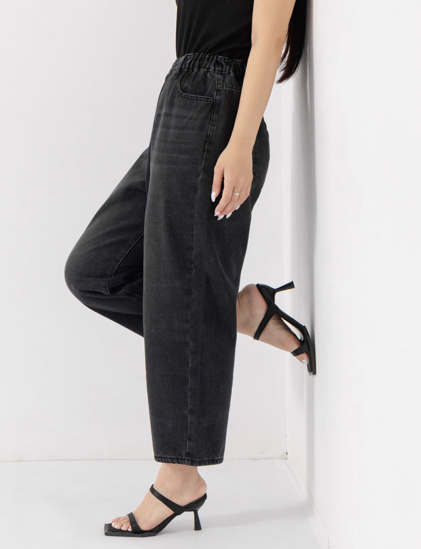 Pear-Shaped Friendly! Perfect Fit Plus Size Boyfriend Jeans