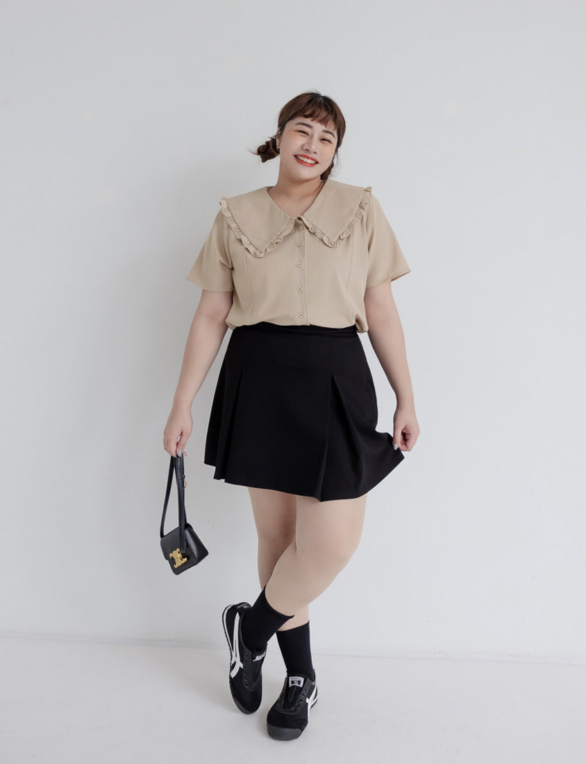 Playful Large Ruffle Collar Plus Size Short Sleeve Top