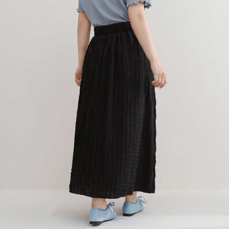 Soft Stretch Crinkled Elastic Waist Plus Size Maxi Skirt