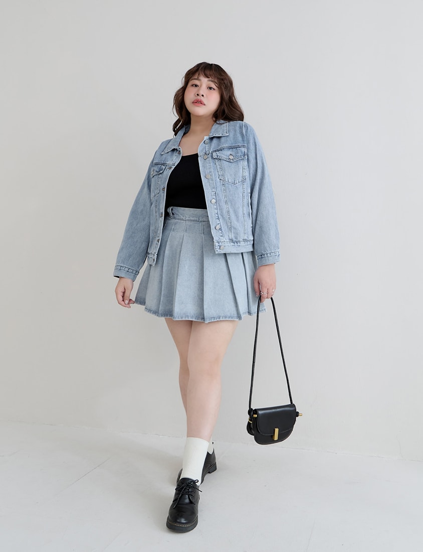 Playful Pleated Denim Mini Skirt (with Button)