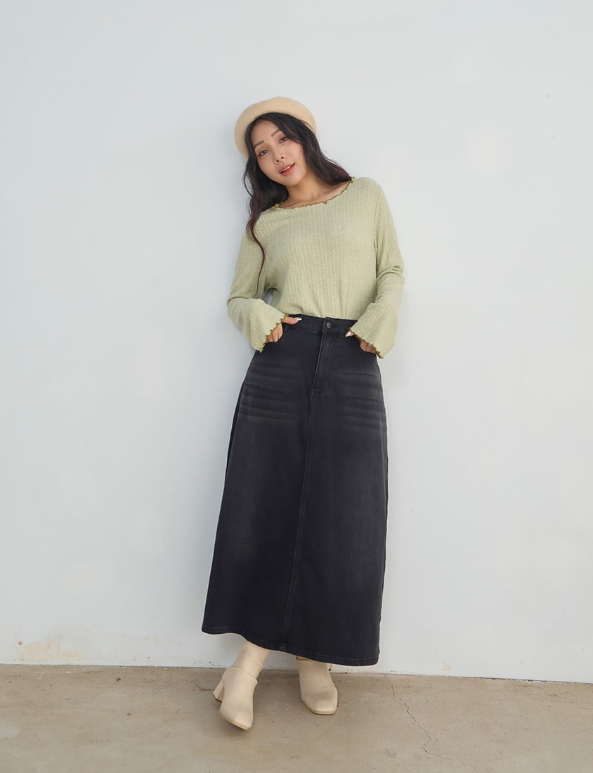 Pear-Shaped Friendly! Perfect Fit Back Slit Plus Size Denim Maxi Skirt