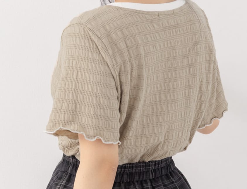 Multicolor Crew Neck Color-Block Crinkled Plus Size Short Sleeve Top