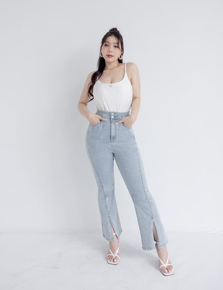MUA! Snatched Waist Slim Fit Front Slit Plus Size Flare Jeans