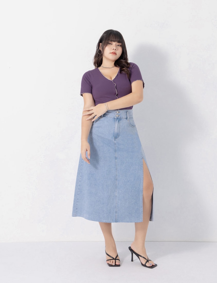 MUA! Front Slit High-Waist Denim A-Line Plus Size Maxi Skirt