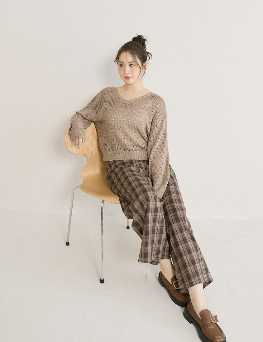 Anti-Pilling V-Neck Eyelet Plus Size Knit Top