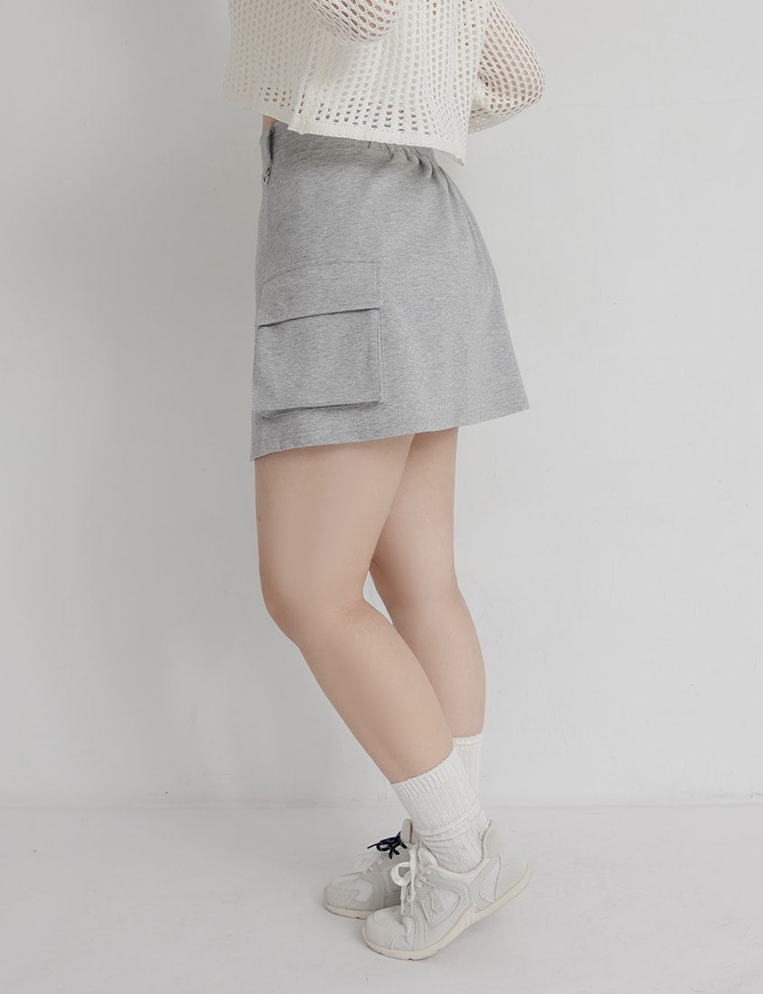 Space Cotton Utility Cargo Pocket Plus Size Mini Skirt (With Inner Pants)