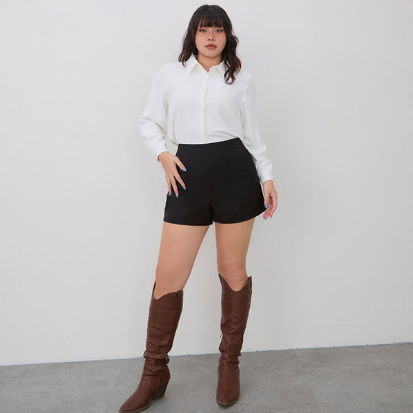 Versatile Center Stitch Plus Size Tailored Shorts