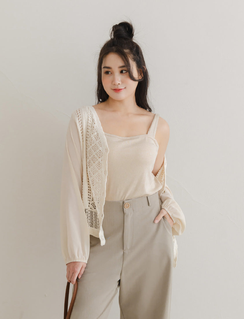 Ribbed Wide Strap Wavy Edge Plus Size Tank Top