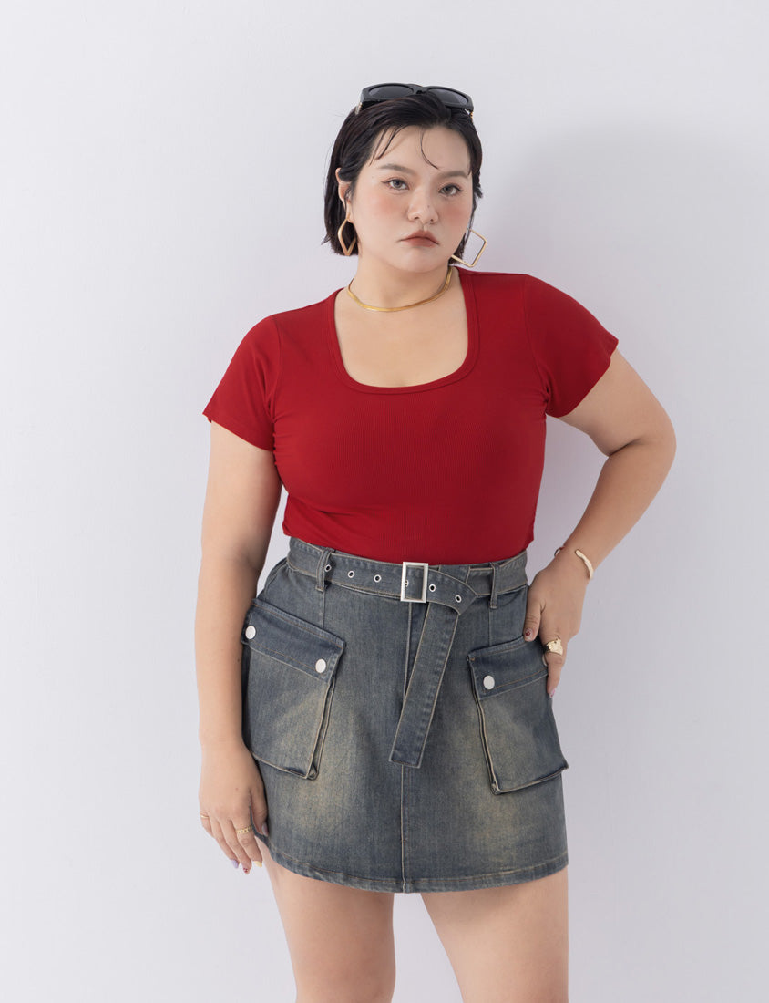 MUA! Ribbed Square Neck Side-Ruched Plus Size Top