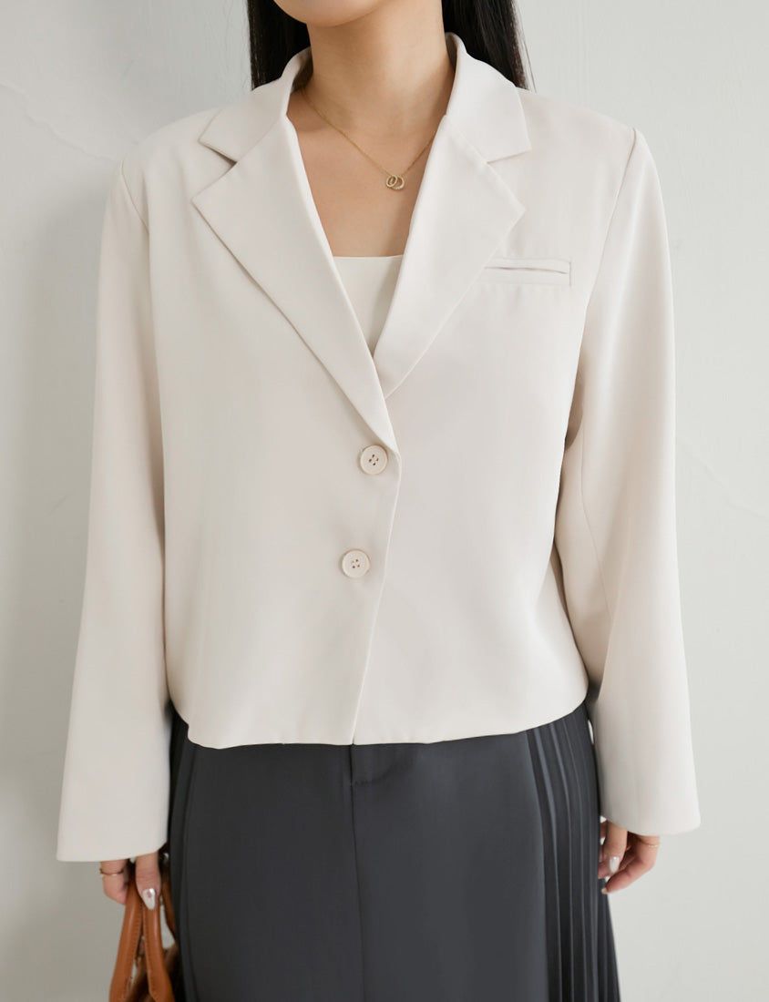 MISS. Elegant Plus Size Long Sleeve Blazer
