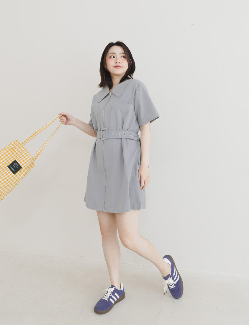 Casual Cargo Zip-Front Plus Size Mini Dress (With Belt)