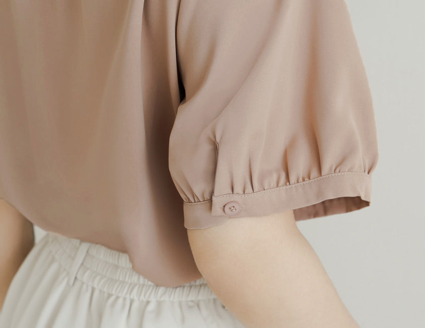 MISS. Sweet Pleated Lapel Collar Plus Size Puff Sleeve Blouse