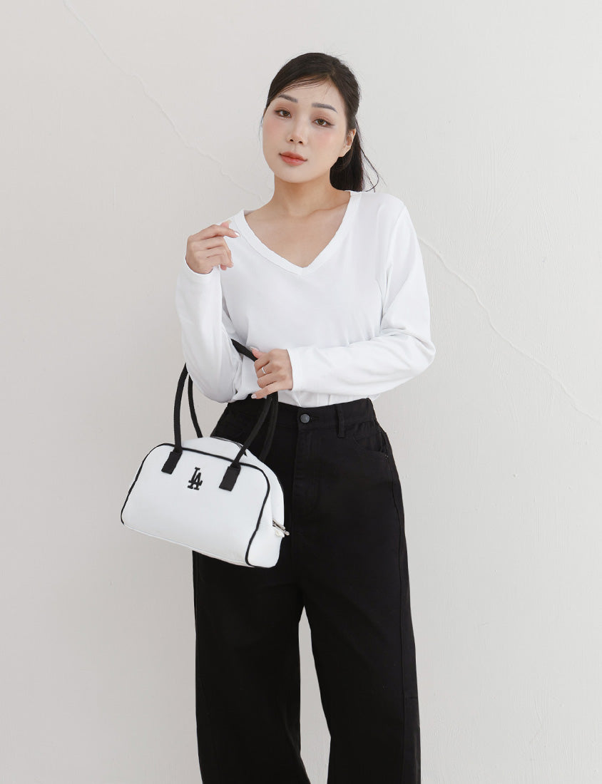 V-Neck Slim Fit Plus Size Long Sleeve Tee