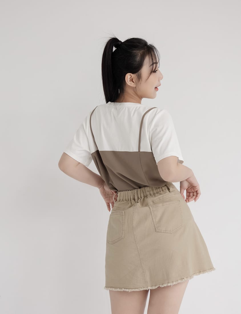 Pocket Twill Cotton Frayed Hem Plus Size Mini Skirt (With Inner Shorts)