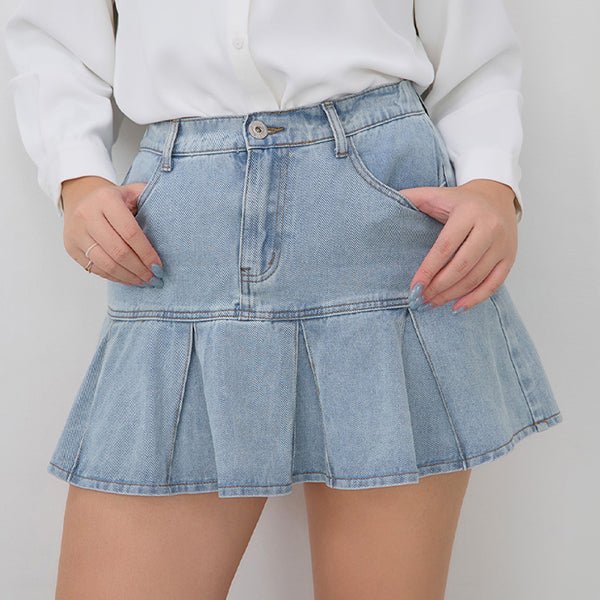 Vintage Washed Pleated Plus Size Denim Skort (With Pants)