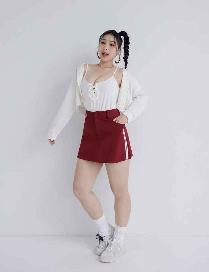MUA! Space Cotton Back Elastic Plus Size Mini Skirt (With Pants)