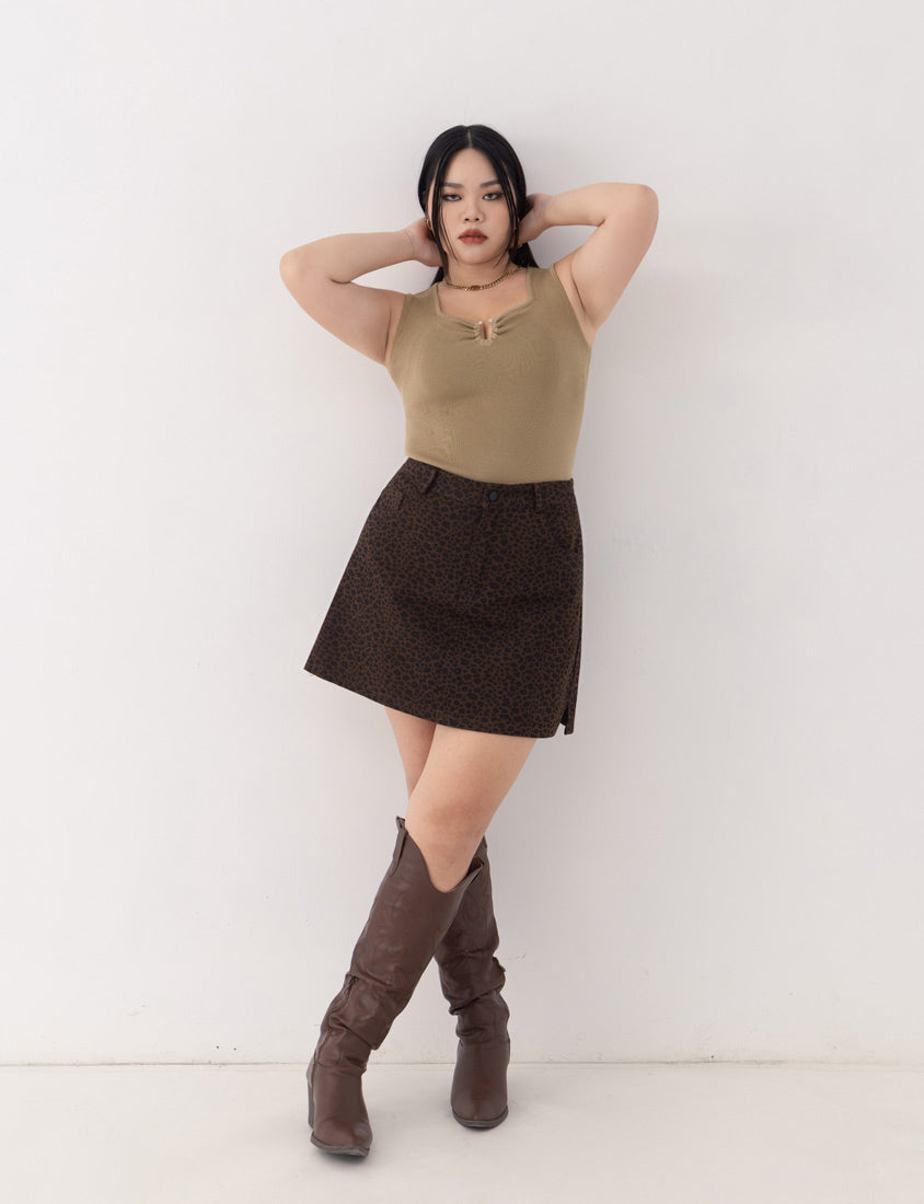 MUA! Sexy Ruched Knit Ring-Detail Plus Size Knit Cami