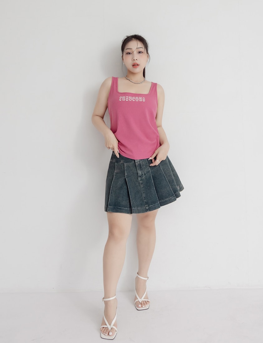 MUA! LAS VEGAS Ribbed Plus Size Tank Top
