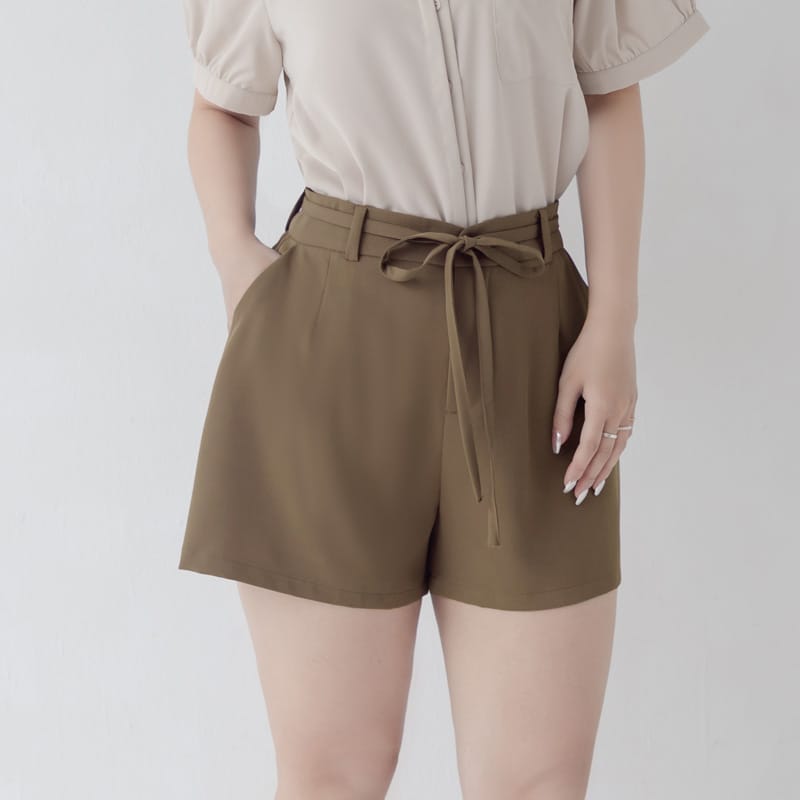 MISS. Silky Cool Plus Size Tailored Shorts (with Waist Tie)