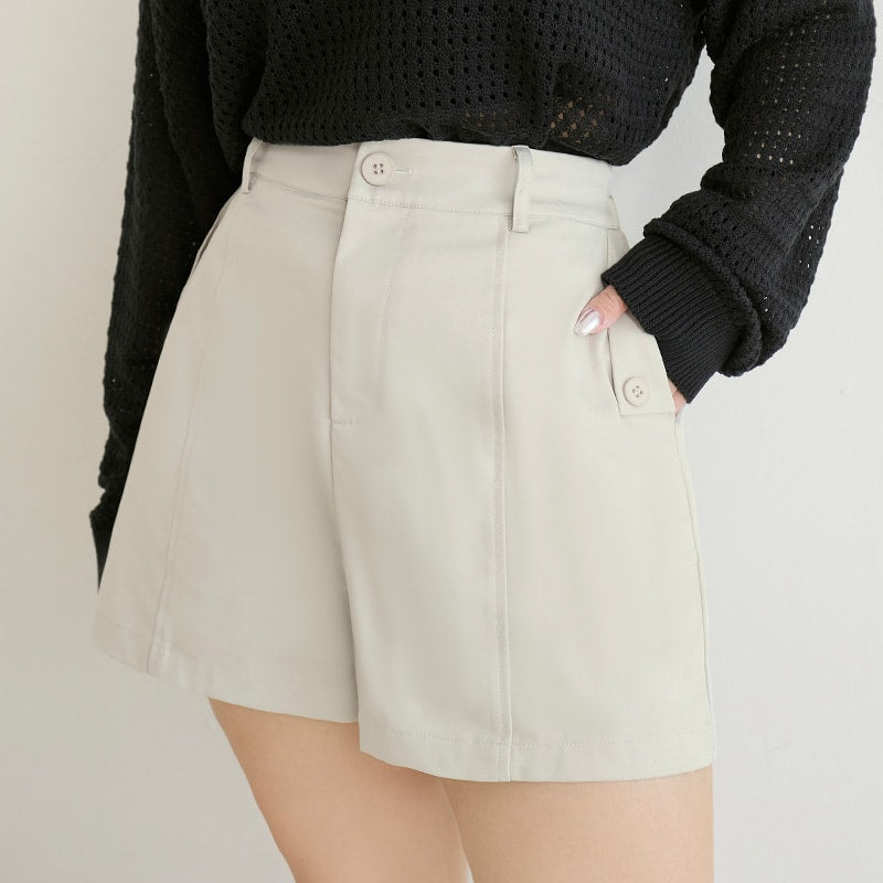 Utility Pockets Elastic Back Twill Plus Size Shorts