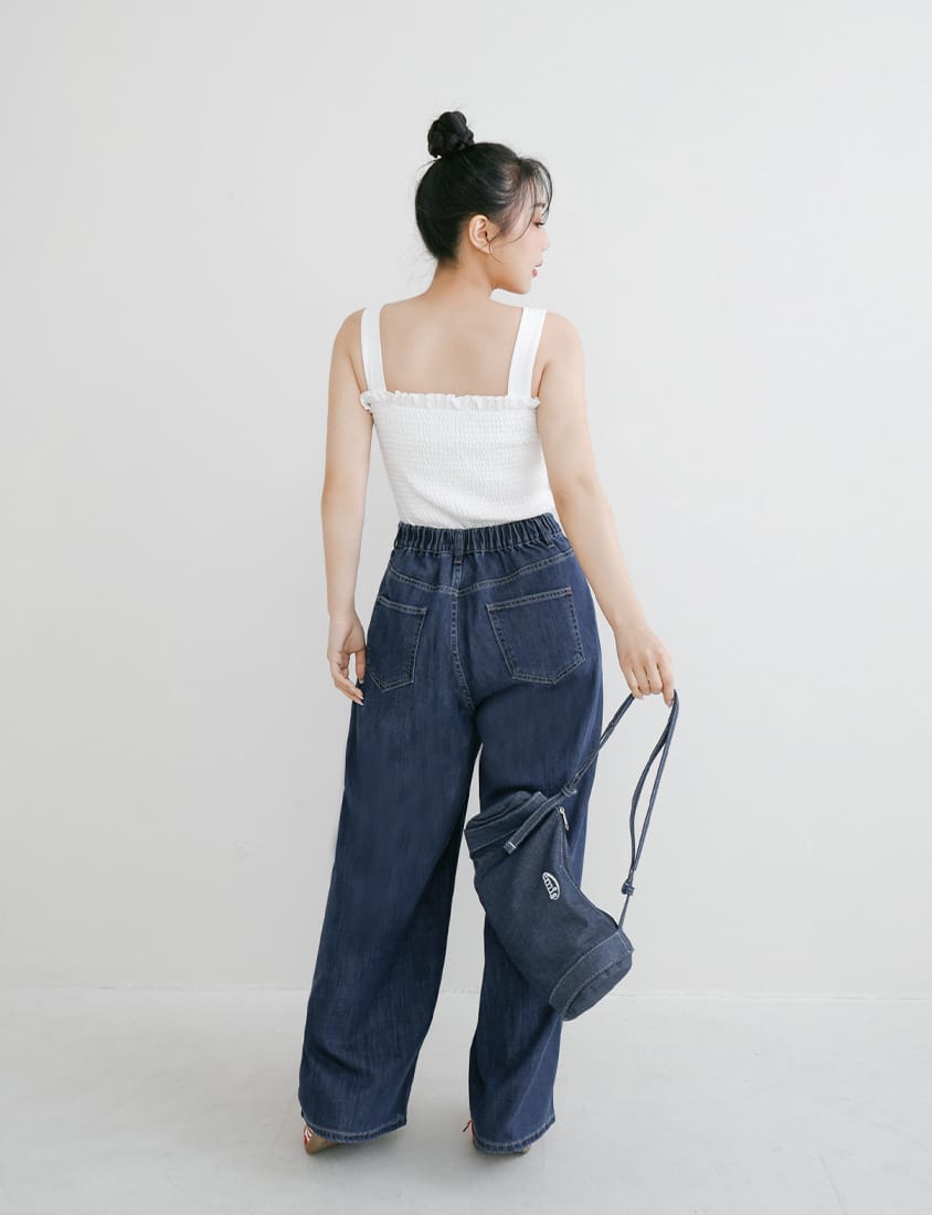Pear-Shaped Friendly! Seamed Plus Size Wide Leg Jeans