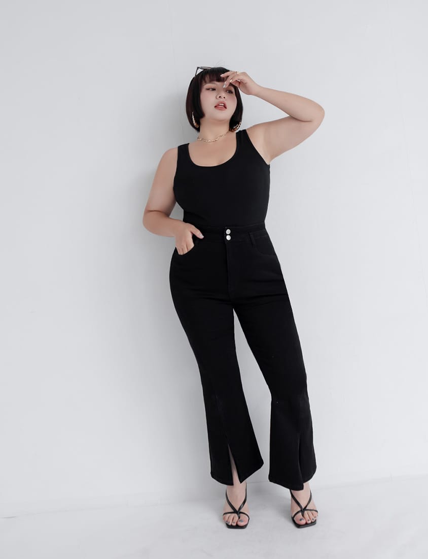 MUA! Snatched Waist Slim Fit Front Slit Plus Size Flare Jeans