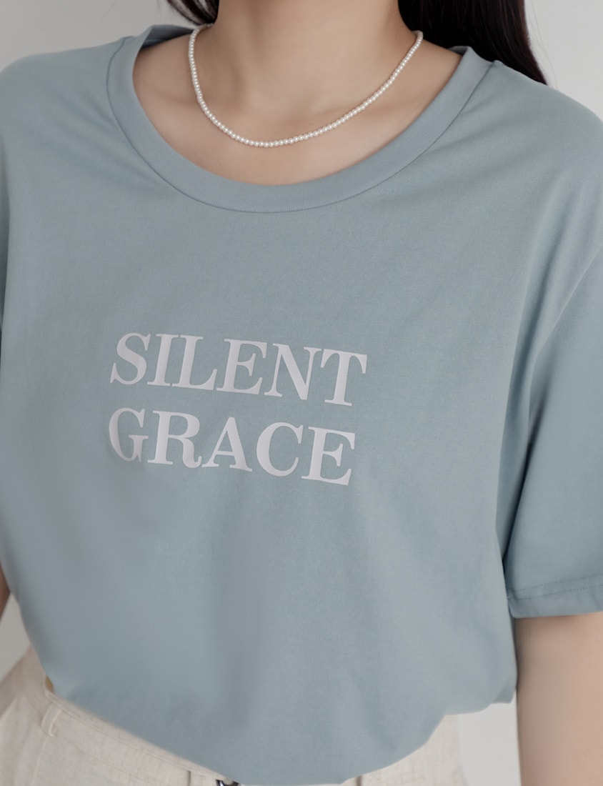 MISS. Basic Graphic Print Plus Size Short Sleeve Tee