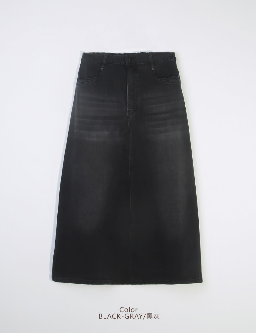 Standard Perfect Fit Back Slit Plus Size Denim Maxi Skirt