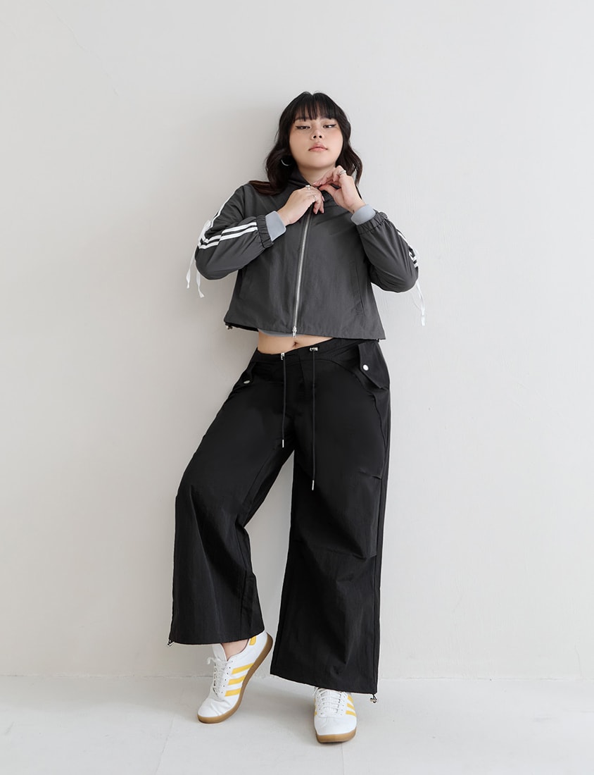 MUA! Contrast Trim Cropped Plus Size Trench Jacket