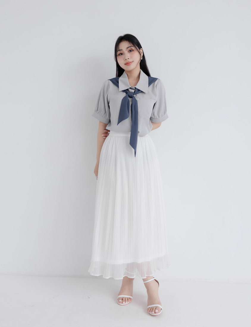 MISS. Faux Two-Piece Color-Block Bow Puff Sleeve Plus Size Blouse