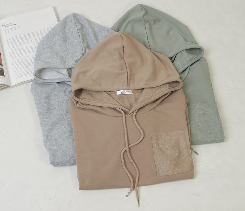Reverse Square Pocket Plus Size Hooded Top