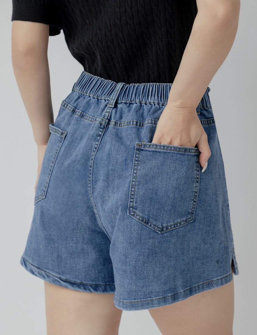 Varsity Contrast Plus Size Denim Shorts