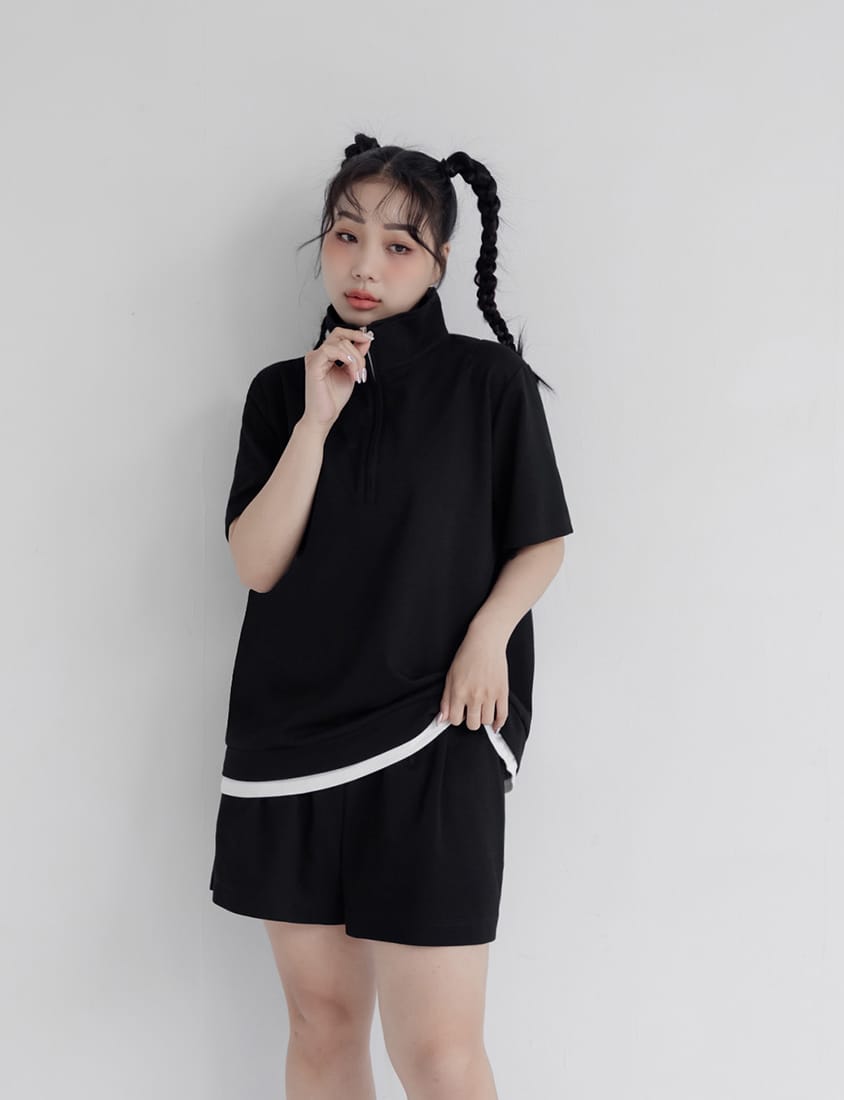 Zip-Up Faux Two-Piece Multicolor Plus Size Short Sleeve Tee