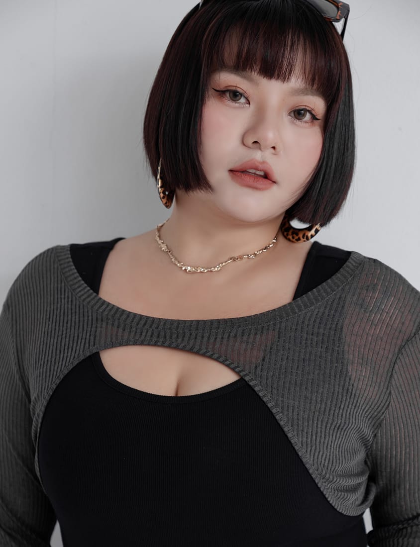 MUA! Layered Ribbed Contrast Plus Size Top