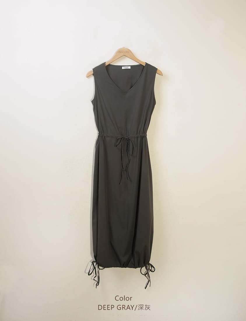 Cooling Tech V-Neck Plus Size Maxi Dress