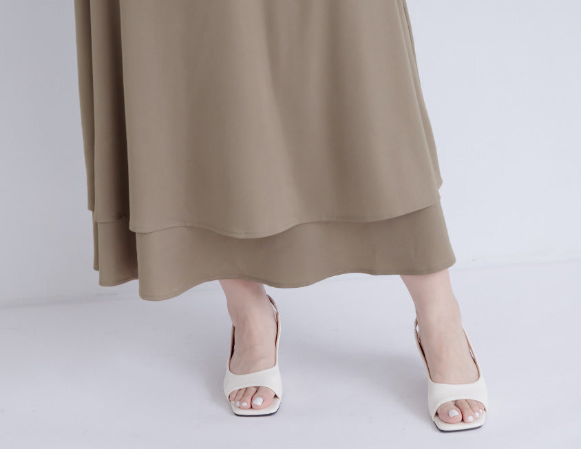 MISS. Fairy Double Layered Back Elastic Glossy Plus Size Maxi Skirt