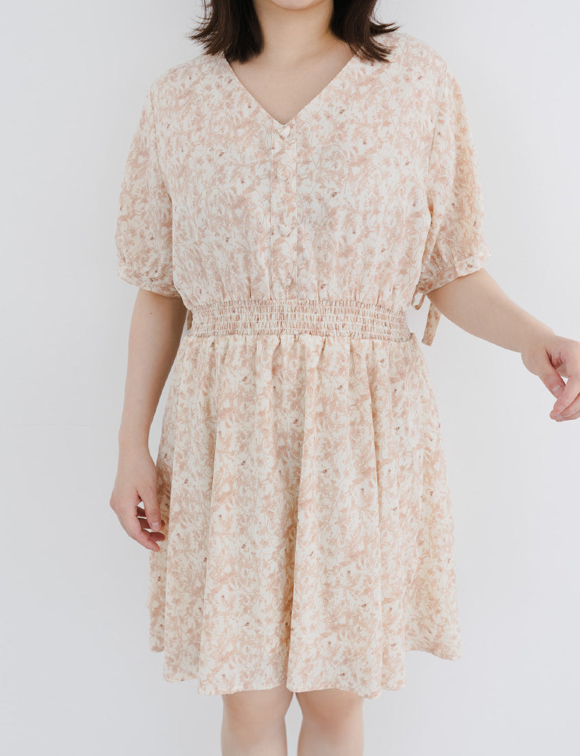 Heart Button Cuff Tie Plus Size Floral Mini Dress