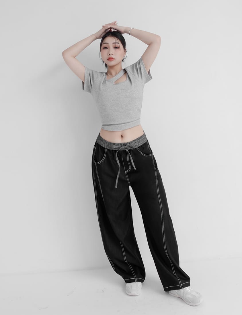 MUA! Color-Block Stitch Elastic Waist Plus Size Tapered Jeans