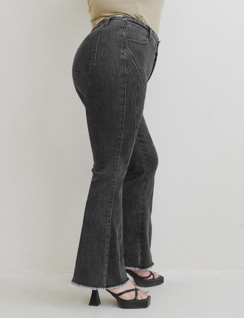 MUA! Ultra Slimming Stitch Stretchy Plus Size Flared Pants